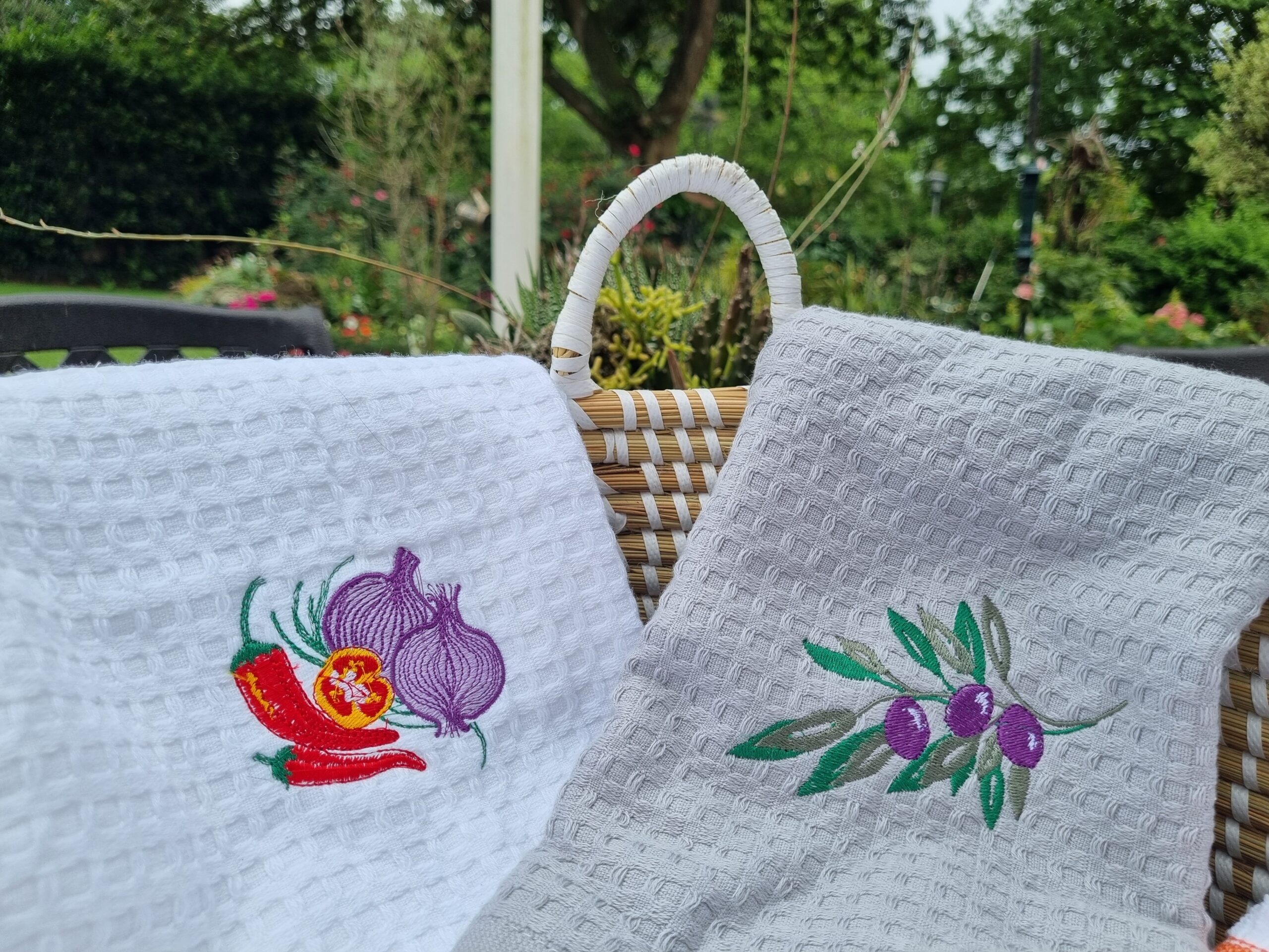 Orchard Kitchen Tea Towel 2 Piece Set - Rustic Aromatics